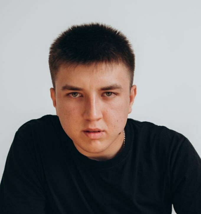 Михаил Неверов